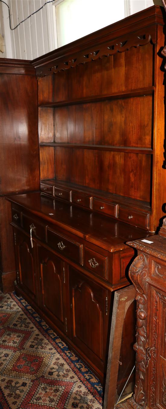 Reproduction Welsh dresser